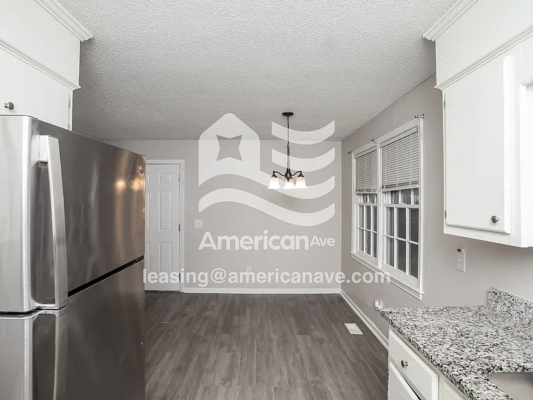 895398_005_wm_-_kitchen_13527126.jpg