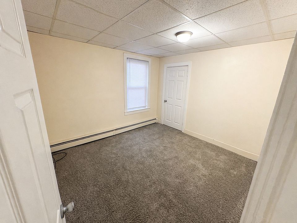 2nd image of 263 Elm St #1ST