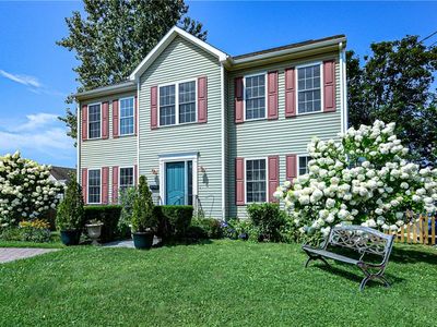 48 Dexter Ct, Middletown, RI, 02842