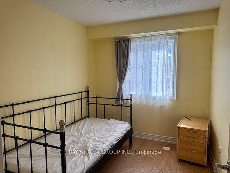 Markham Townhouse for rent - 3 Bedrooms — photo 7