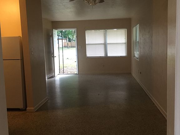Living / Dining Combo