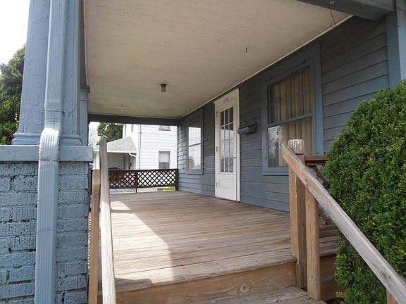2nd image of 1736 E Midlothian Blvd