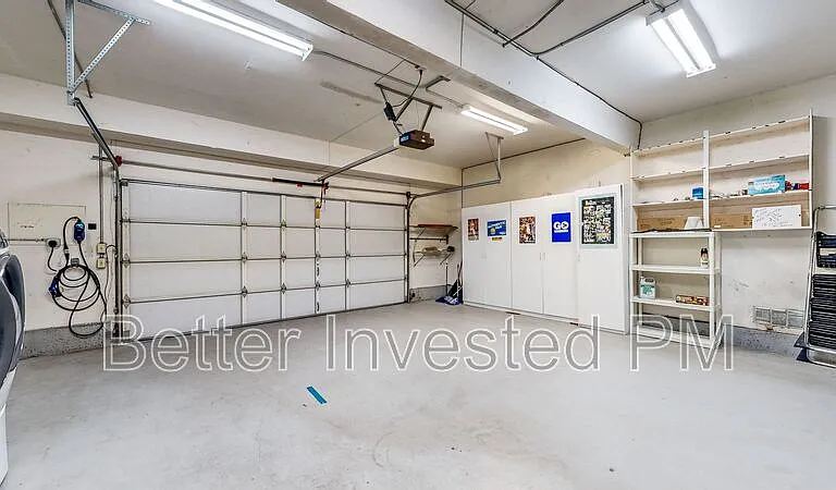 848 Sprucewood Ct — Photo 68