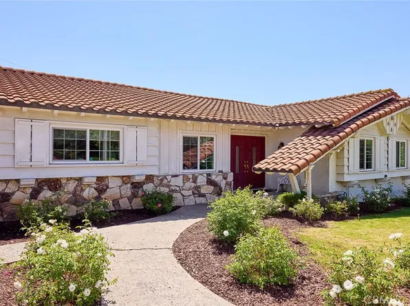 1008 E Burke Dr, Montebello, CA 90640