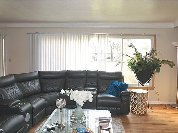 4th image of 2017 Natona Rd