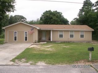 5141 Westport Dr, Milton, FL 32570