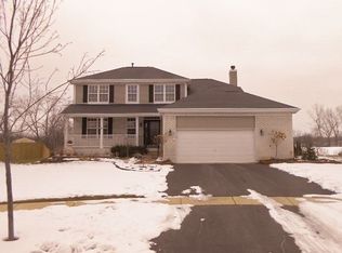 32867 Weathervane Ln, Lakemoor, IL 60051