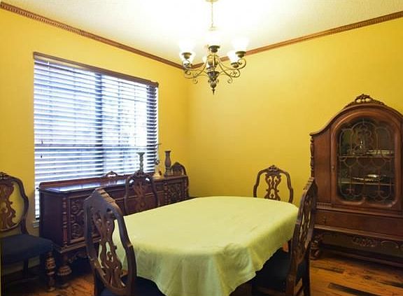 4th image of 7126 Chinquapin Dr