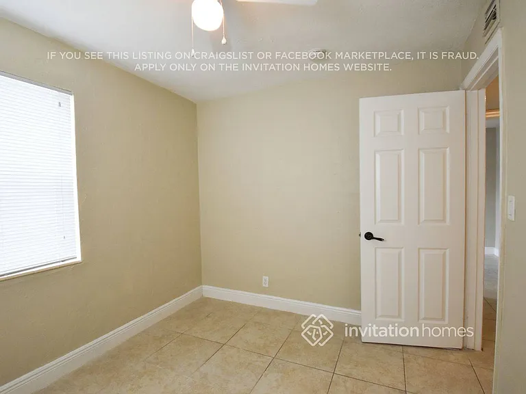 2751 N 66th Ave — Photo 6