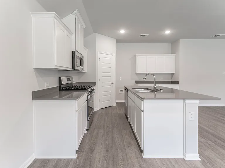 540 Brook View Dr — Photo 5