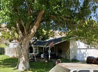 27412 Onlee Ave, Santa Clarita, CA 91350