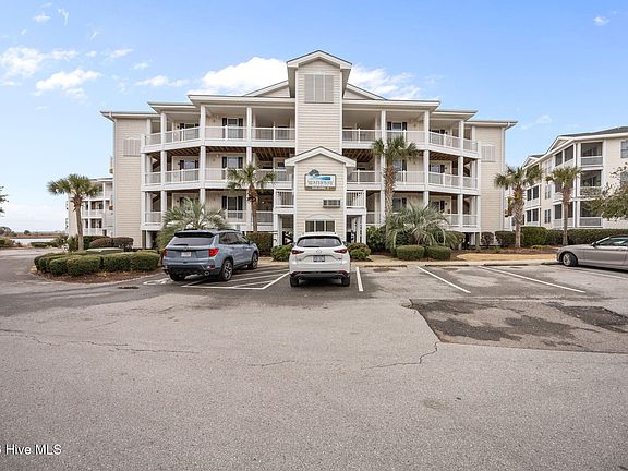 3rd image of 1135 Park Road SW Unit 3103