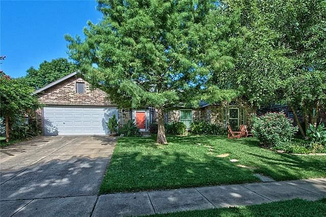 1st image of 2138 Willowood Dr