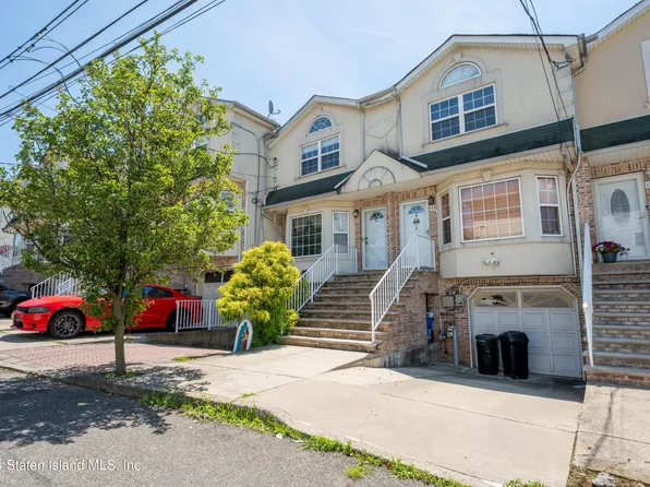 120 Pitney Ave, Staten Island, NY 10309