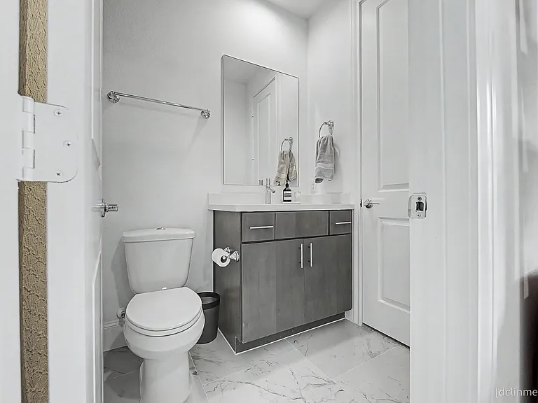 4009 University Grove St — Photo 25