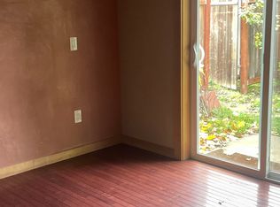 84 W Nevada St #A, Ashland, OR 97520