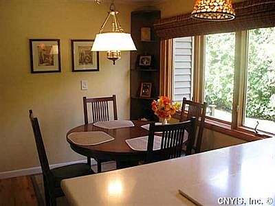 4th image of 108 Hawthorne Dr