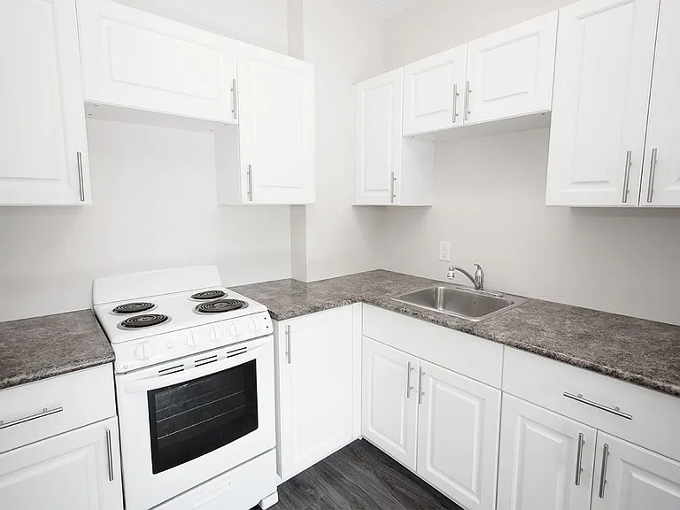 2075 Portage Ave #102 — Photo 18