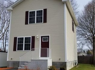 124 Cottage Grove Ave, Warwick, RI 02889
