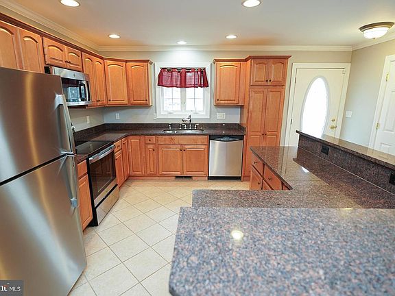 4th image of 224 Canal Park Dr Unit 101