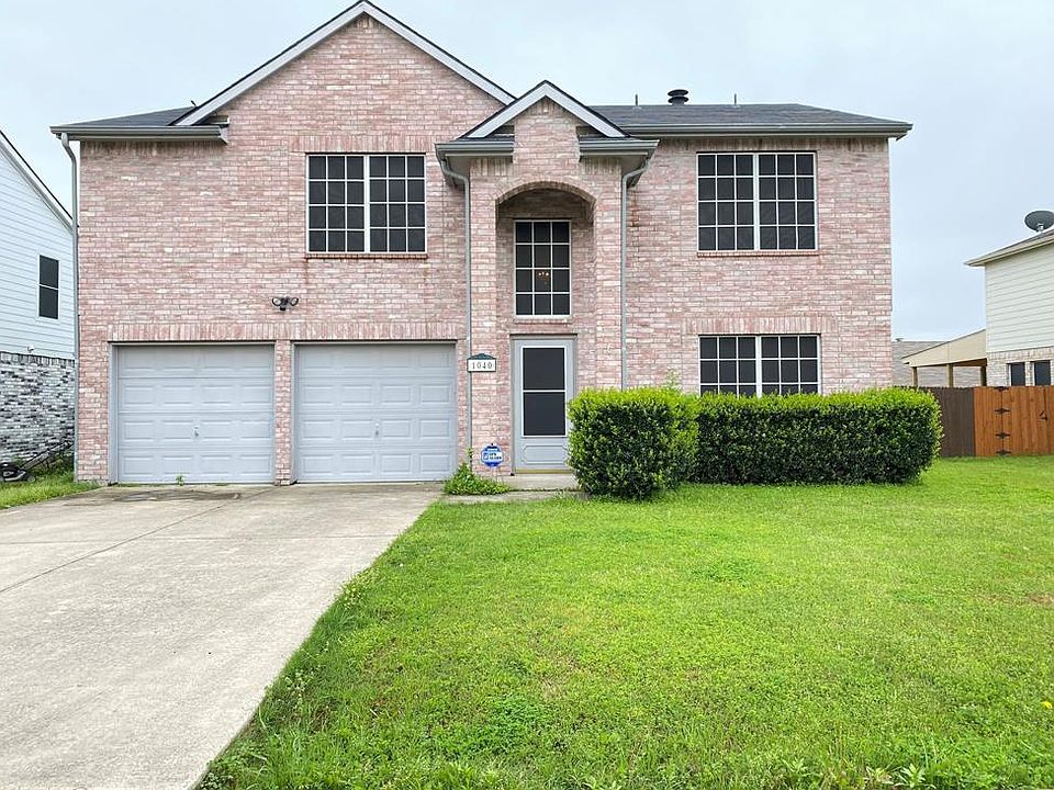 1st image of 1040 Lake Trail Dr
