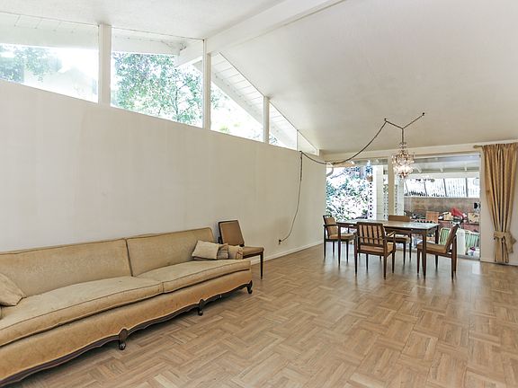3rd image of 3721 Santa Carlotta St