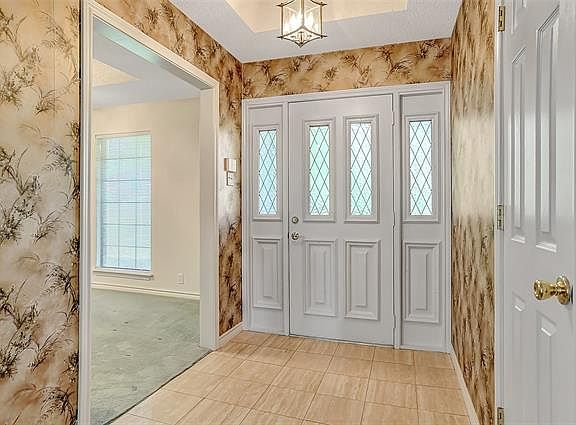 3rd image of 1408 S Lillis Ln