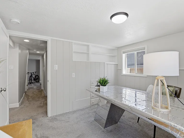 2254 S Texas St — Photo 16
