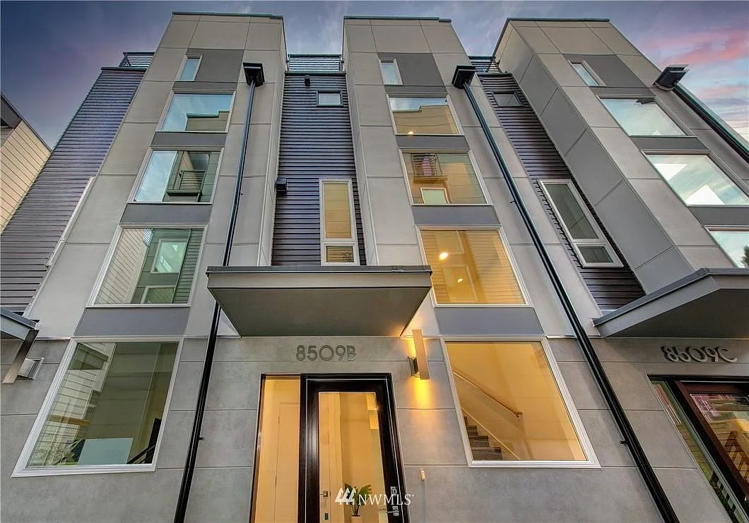 Building Photo - 8509 16th Ave NW #A
