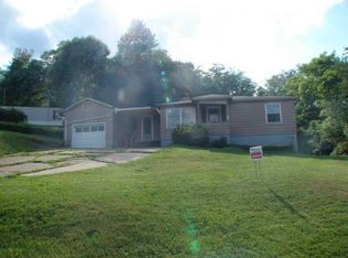 156 Stewarts Rd REAR B, Greensburg, PA 15601