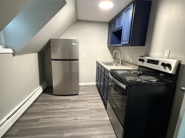 1079 Broad St #3N, Meriden, CT 06450