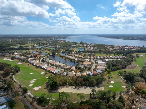 1627 SE BALLANTRAE Boulevard, Port St Lucie, FL 34952