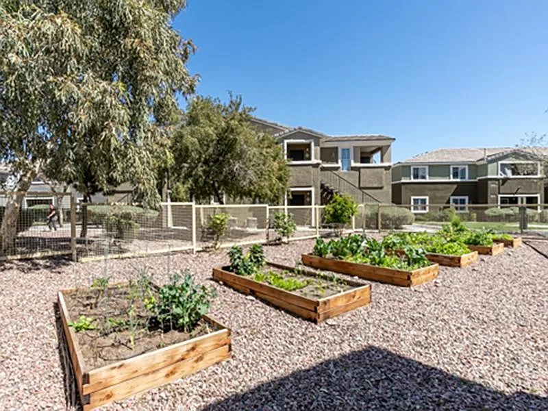 Silvercreek Apartments — Photo 4