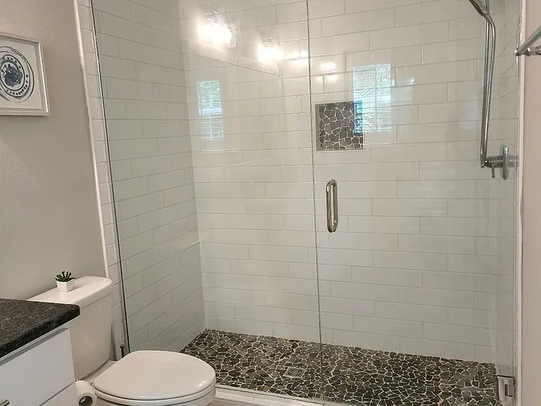 218 Junction Ave — Photo 8