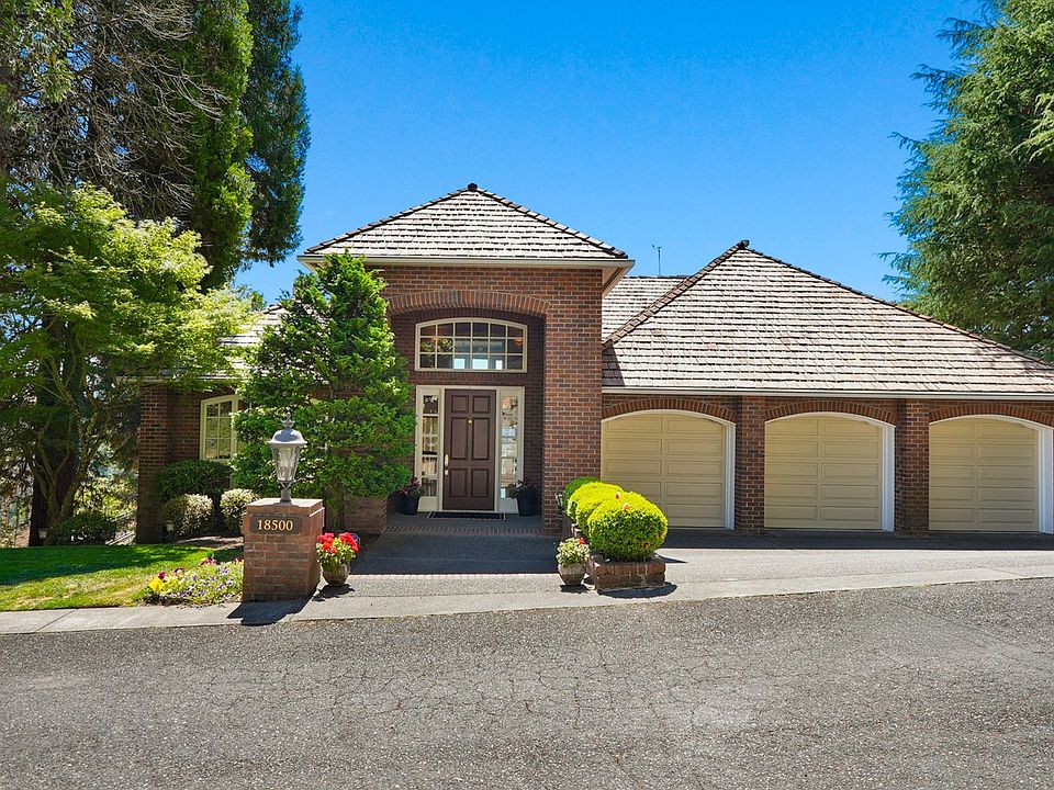1st image of 18500 Ray Ridge Dr