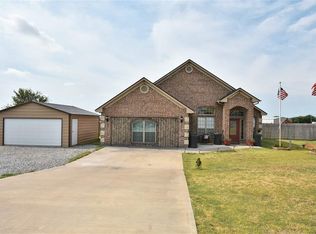 10649 NE Wolf Rd, Fletcher, OK 73541