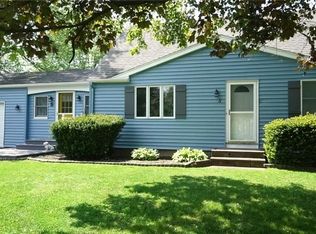 5 Beaman Rd, Rochester, NY 14624