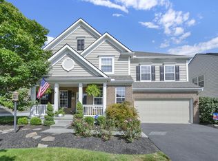 1302 Carnoustie Cir, Grove City, OH 43123
