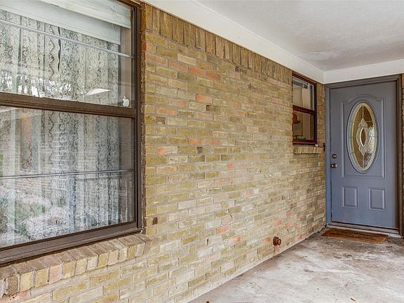 2nd image of 708 N Casa Grande Cir