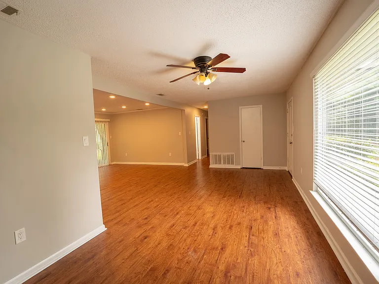 35 Sandpiper Rd — Photo 7