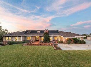 24595 Voorhees Dr, Los Altos Hills, CA