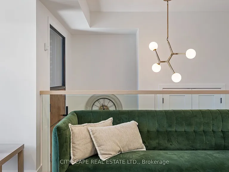 2 B Holmstead Ave — Photo 20