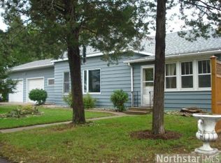 706 3rd St NE, Little Falls, MN 56345
