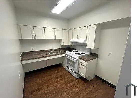 Studio, 378 sqft, $1,257 — Photo 2