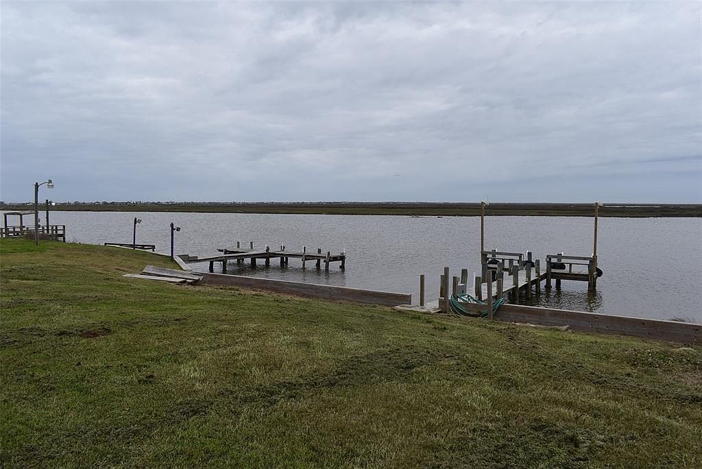 1001 County Road 230, Sargent, TX 77414 Zillow