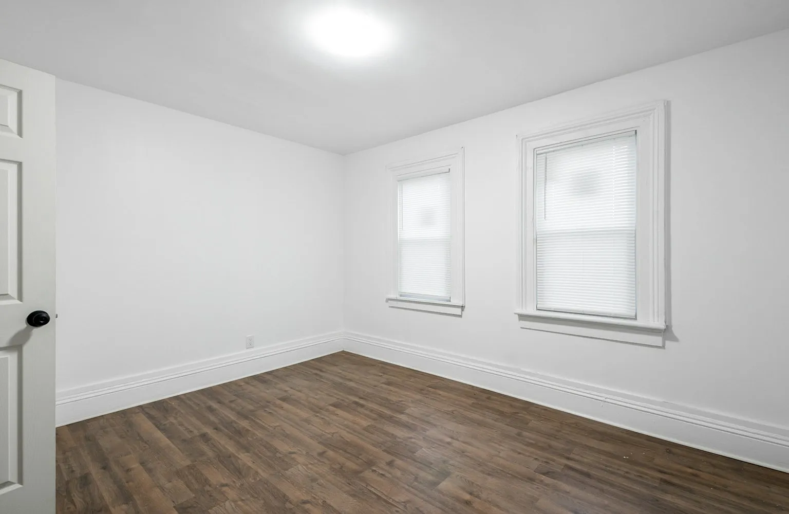 1361 East 45th Street, Unit C — Photo 2