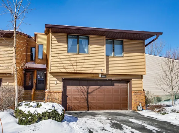 675 Dorland Rd S, Maplewood, MN 55119