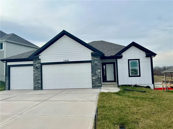11820 N Lane Ave, Kansas City, MO 64157