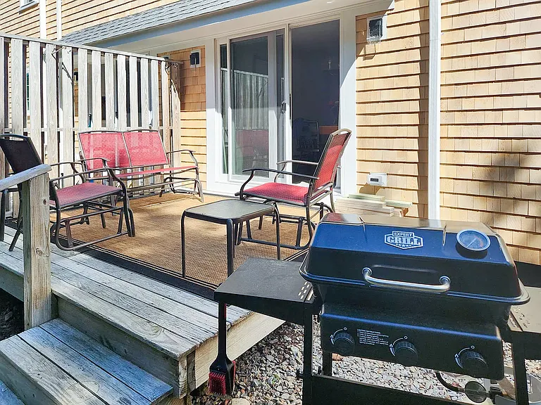 176 Palmer Ave #3 — Photo 13