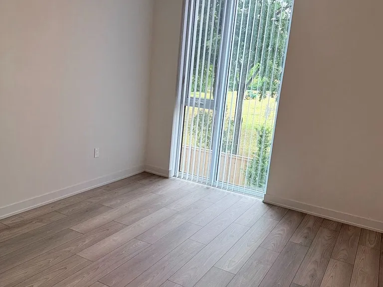 5858 Yonge St #Townhouse 01 — Photo 16